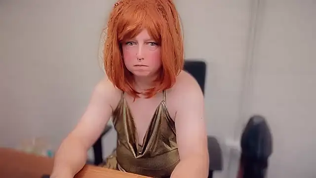 ElizaAndrea online show from November 10, 8:59 am