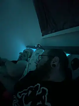 mrandmrsdarkside online show from April 10, 9:53 pm