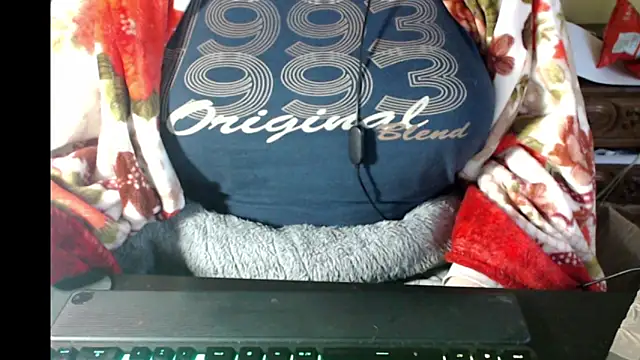 LunoviaXL online show from January 18, 5:21 pm