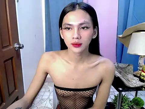 Ur latinahotpaprika online show from May 8, 11:12 pm