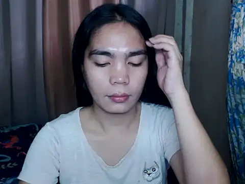 Snapshot of Simple_Martina chatting on October 21, 2:58 am Simple Martina online show from October 21, 2:58 am
