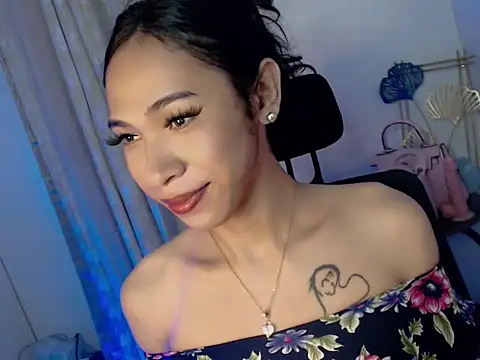 Annaloula online show from January 9, 4:01 pm