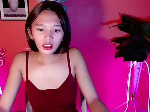 Sweet ThaliaXX online show from September 22, 2:17 am