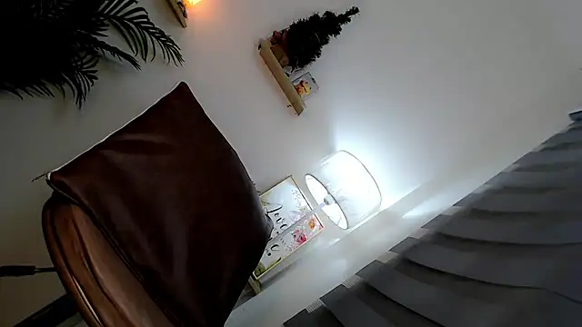 Juicy stella online show from November 27, 11:17 pm