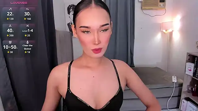sensualmelody143 online show from July 4, 11:59 am