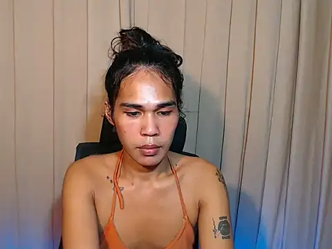 Ebony laxine online show from June 26, 10:19 am