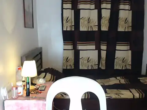 Snapshot of hottielicious_slut69 chatting on October 26, 12:56 pm hottielicious slut69 online show from October 26, 12:56 pm