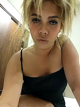 celyTSversa online show from February 21, 3:15 pm