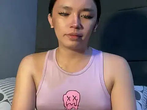 Claudia Johnson online show from February 16, 7:01 pm