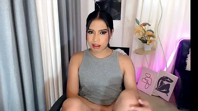 Sassy Suzuhime online show from April 7, 6:09 pm