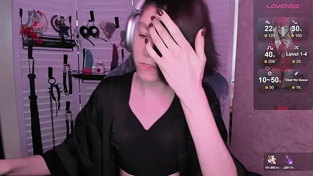 aestheticbeing online show from September 13, 12:11 pm