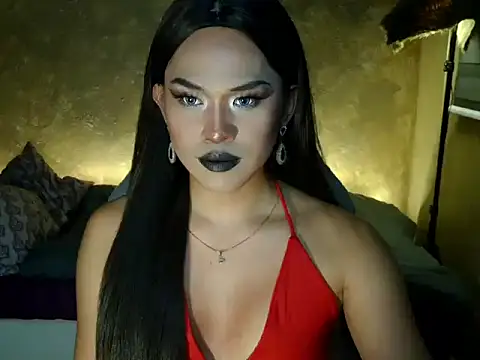 YllanaAltheaXxX online show from March 11, 5:06 pm