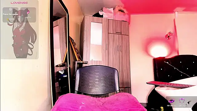 Rossedewitt  online show from February 10, 6:48 pm