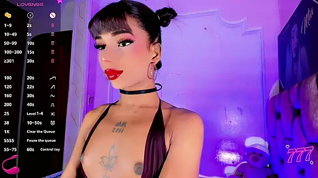 LADY-HOT-SEXY- online show from August 3, 11:44 pm