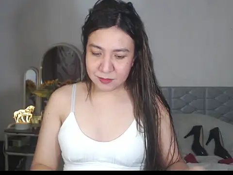 stellahugeX online show from December 23, 7:13 am