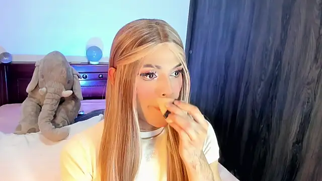 Flora Minx online show from November 22, 6:48 am