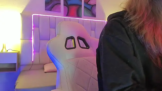 MilkWhore1 online show from March 12, 7:52 pm