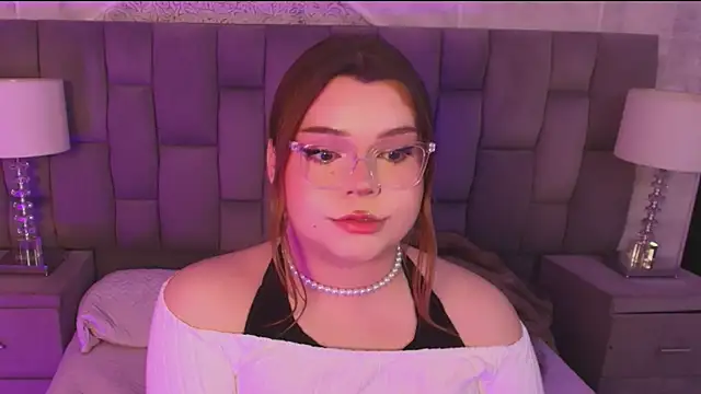 Maxxxine1 online show from November 11, 7:32 am