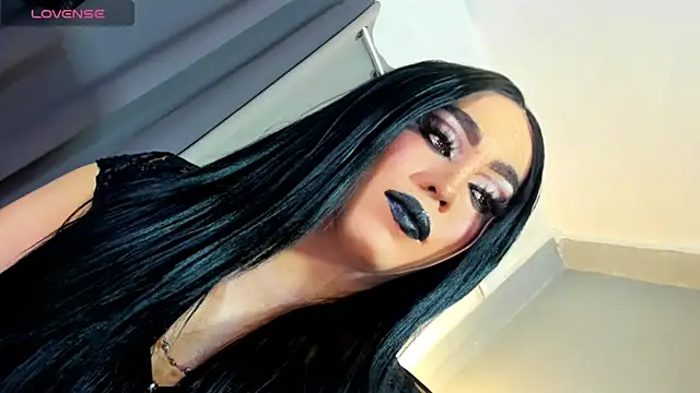 MagnaCumLoader17 online show from October 31, 12:20 am