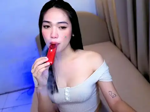 Madmoisellex online show from May 25, 7:43 pm