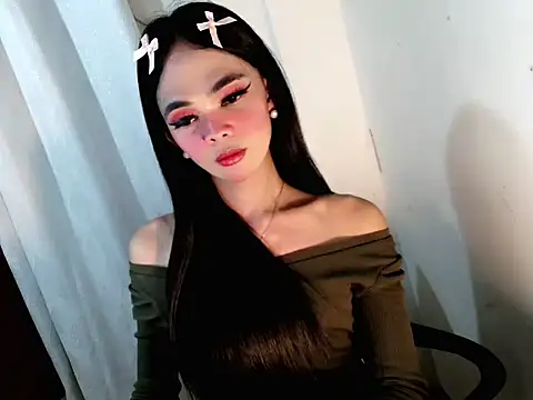 Linseyprats online show from October 8, 7:04 pm