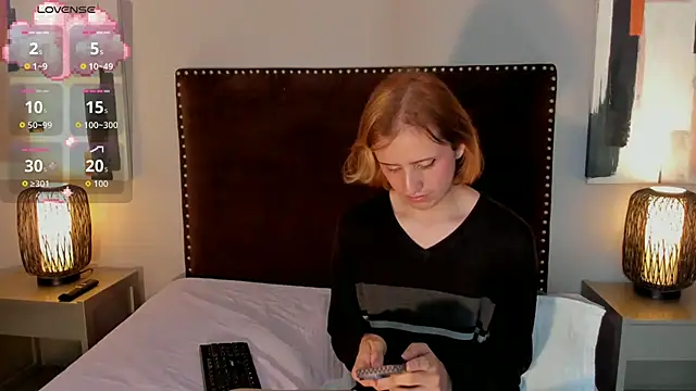 seraphine star online show from April 18, 3:30 am