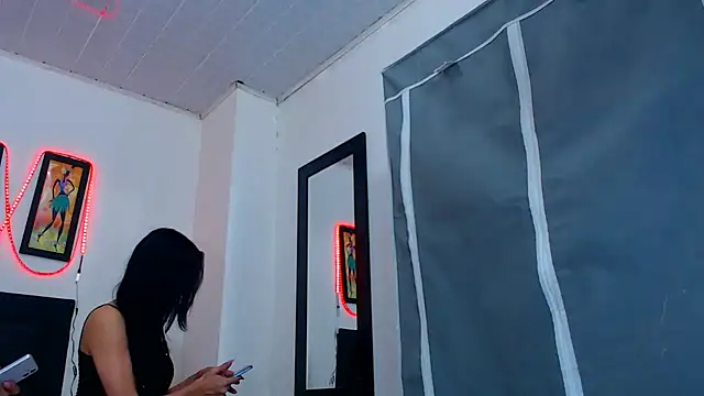 natashat lorent online show from April 5, 11:52 am