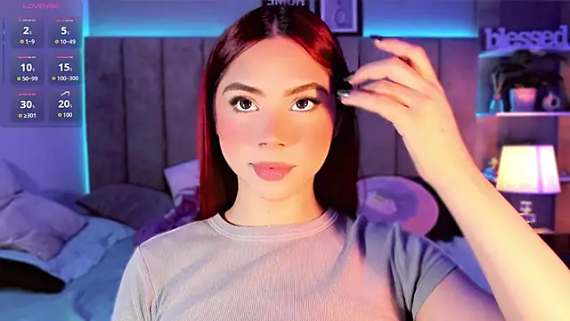 Arianna Ponce online show from October 3, 5:51 am