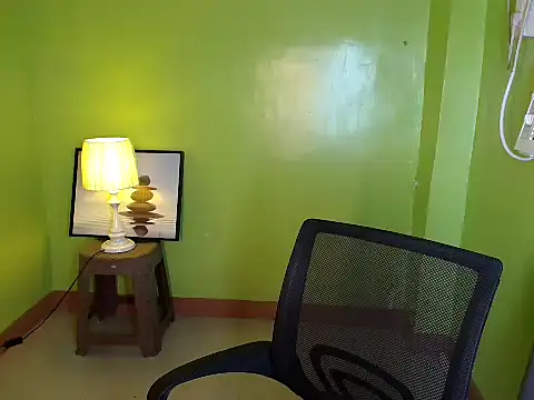 SultryCyraFoxmore online show from March 5, 3:55 am