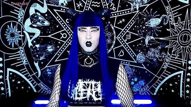 Snapshot of naomi_satan chatting on October 13, 12:24 am naomi satan online show from October 13, 12:24 am