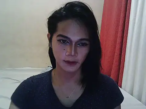 Taylor smith 0 online show from September 18, 1:05 pm