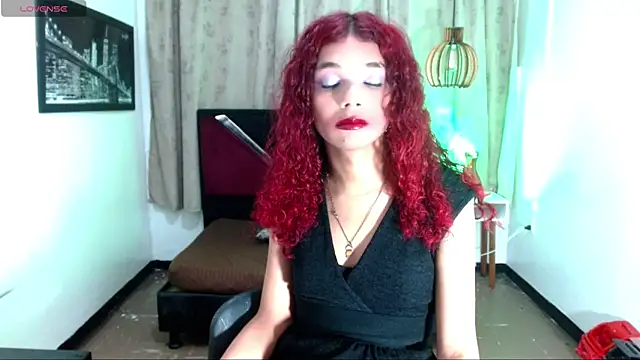 luisa  torres online show from April 18, 3:30 am