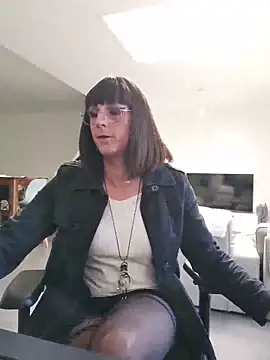 jenny5962 online show from April 30, 9:47 am