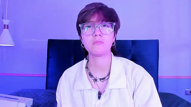 Tsuki Maru online show from February 27, 5:24 am