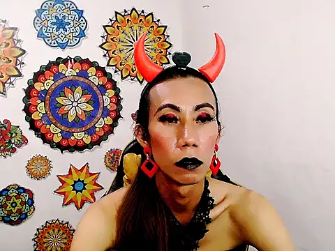 xx9inchesCOCKxx online show from October 28, 2:20 am