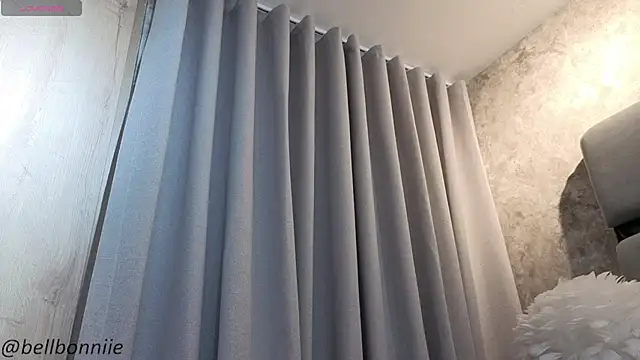 belllbonniie online show from November 11, 9:05 pm