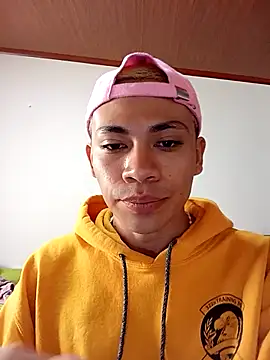 kittymutant99 online show from April 21, 6:14 pm