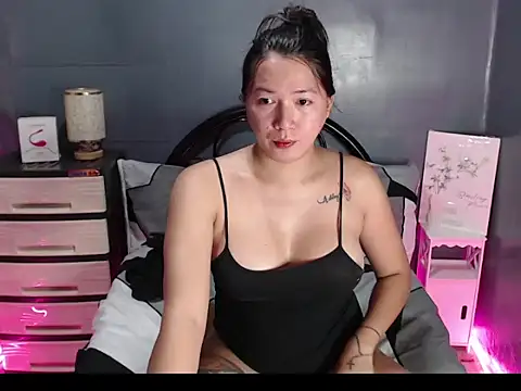 XxBigcumxX online show from September 17, 7:46 am