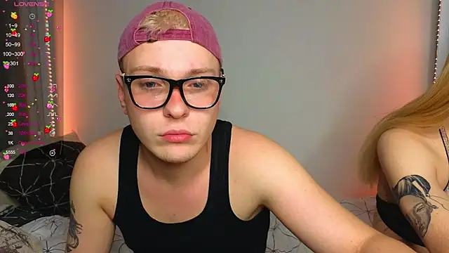 Snapshot of Michelle_Jacksonn chatting on October 6, 1:11 pm Michelle Jacksonn online show from October 6, 1:11 pm