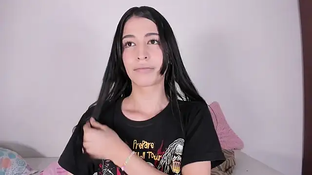 ScarlettRosetti online show from April 26, 10:52 pm