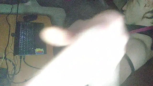 LilithsEve online show from February 4, 9:58 am