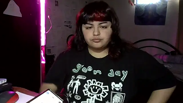 Snapshot of crucifxcked chatting on October 18, 7:28 pm crucifxcked online show from October 18, 7:28 pm