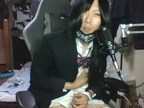 Snapshot of harinyanxxx chatting on October 20, 8:23 pm harinyanxxx online show from October 20, 8:23 pm