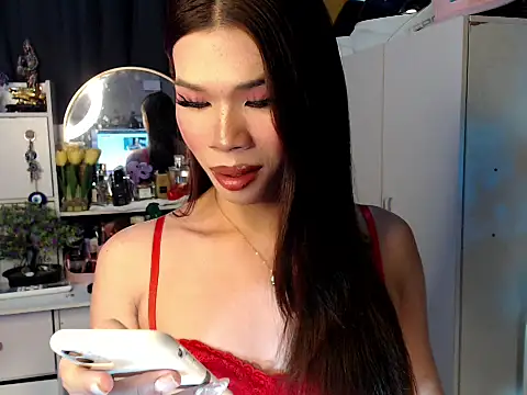 TashaTgirl online show from November 18, 8:20 pm