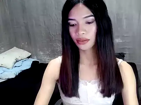 stella-kate online show from November 3, 6:01 am