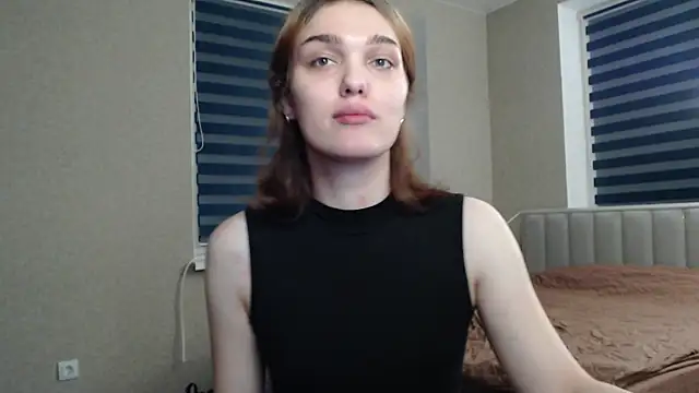 EmiliaRhodes online show from November 1, 8:06 pm