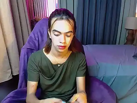 luv trix online show from November 22, 5:31 am