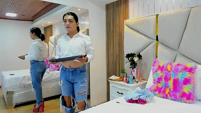 SweetKata  online show from December 3, 11:47 am