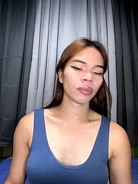 kierra fox online show from November 18, 4:07 pm