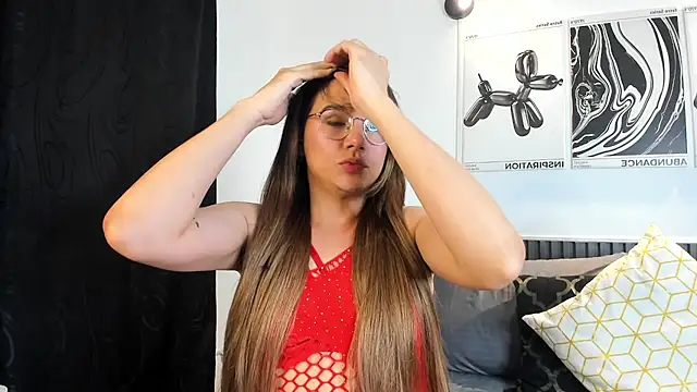 Cloe Bonne online show from November 27, 10:22 pm